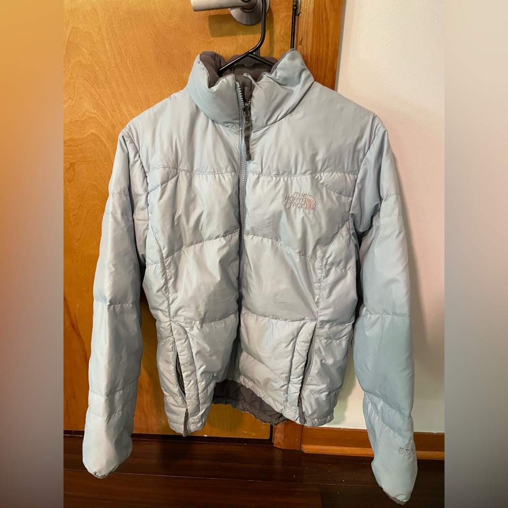 Women’s North Face 700 Nuptse Down Puffer Medium